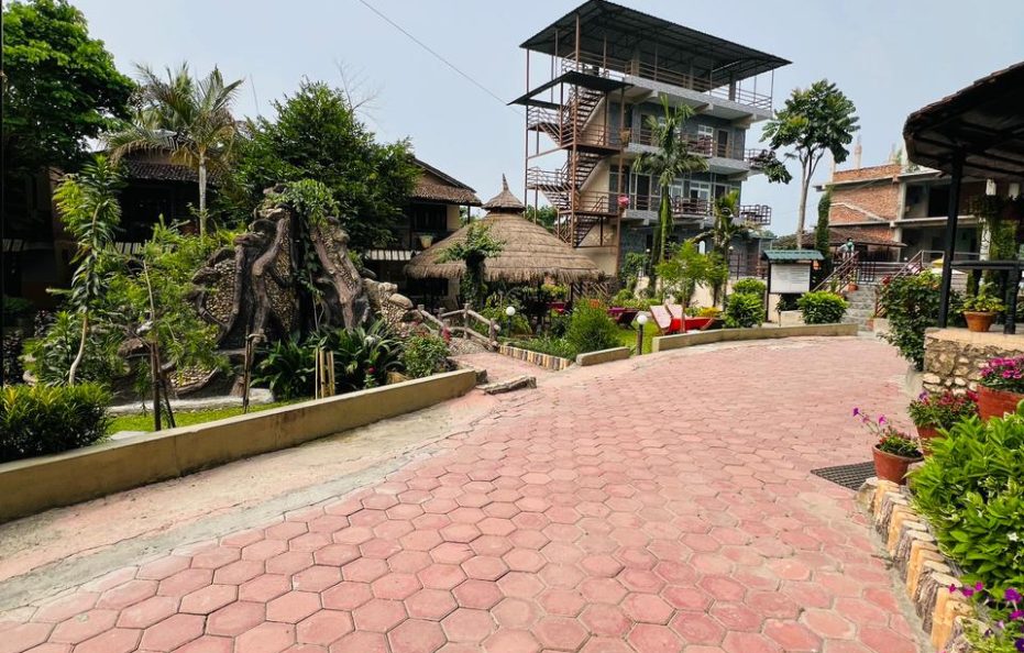 Hotel Riverside Sauraha